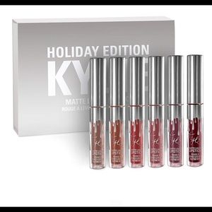 Kylie Cosmetics Holiday Collection Matte Mini Kit